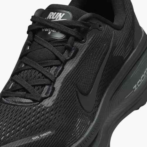 Кросівки для бігу жіночі Nike Vomero 18 black/dark smoke grey/light smoke grey/black