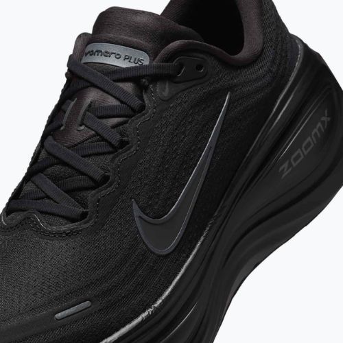 Кросівки для бігу чоловічі Nike Vomero Plus black/metallic dark grey/dark smoke grey