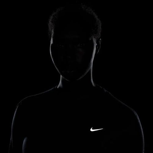 Лонгслів для бігу жіночий Nike Swift Dri-Fit UV black