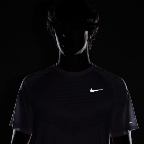 Чоловіча бігова футболка Nike Stride ADV white