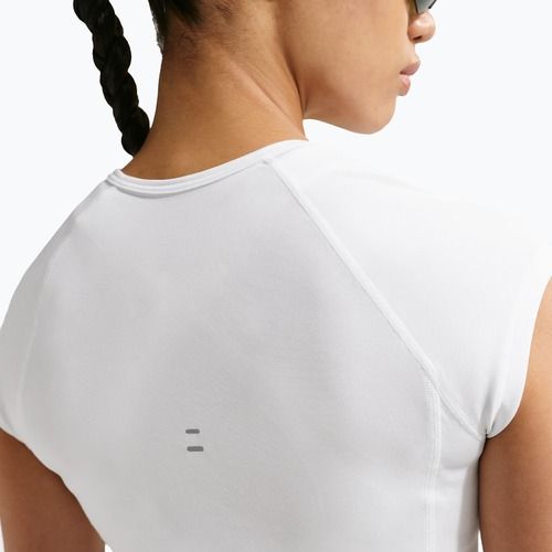 Футболка для бігу жіноча Nike Swoosh Run Dri-Fit white/photon dust/black