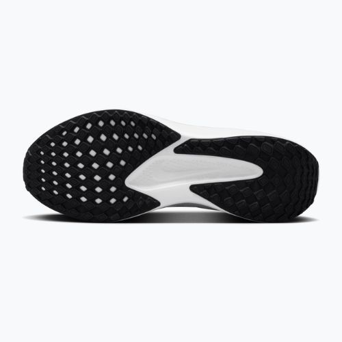 Чоловічі бігові кросівки Nike Quest 6 black/iron grey/white