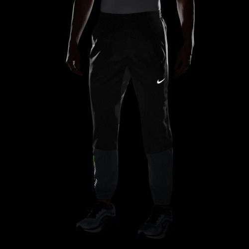 Штани для бігу чоловічі Nike Challenger Therma-Fit Winterized light smoke grey