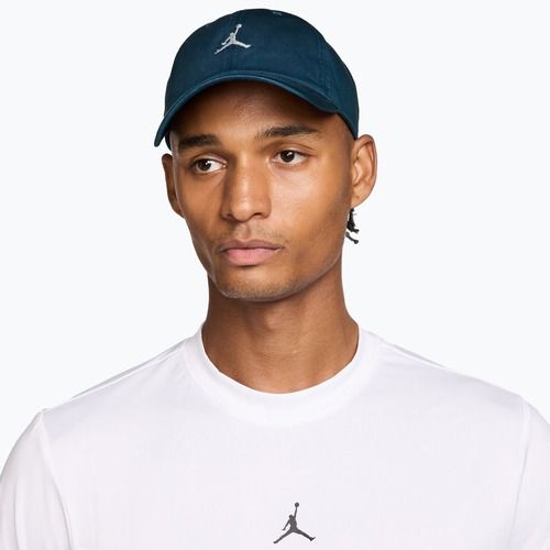 Кепка  Jordan Club Unstructured Curved-Bill squadron blue/sail