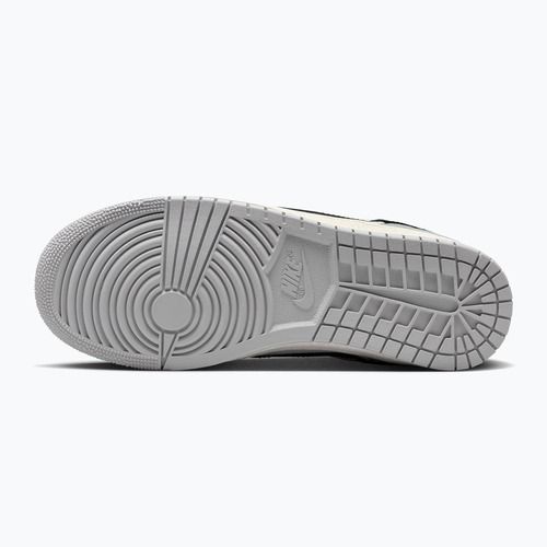Жіноче взуття Air Jordan Skyline Low summit white/light smoke grey/sail/black