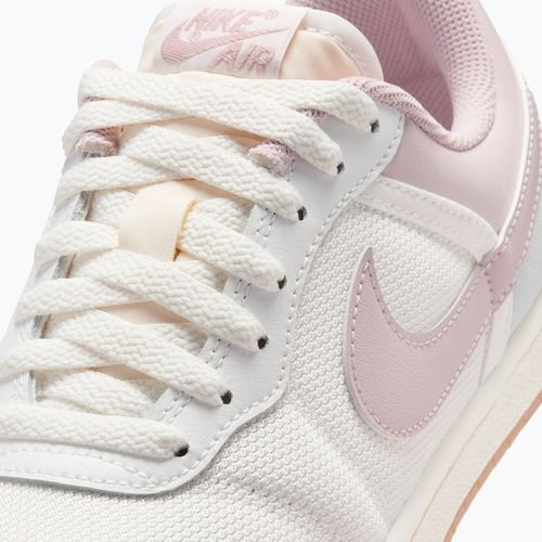 Жіноче взуття Air Jordan Skyline Low summit white/neutral grey/particle rose