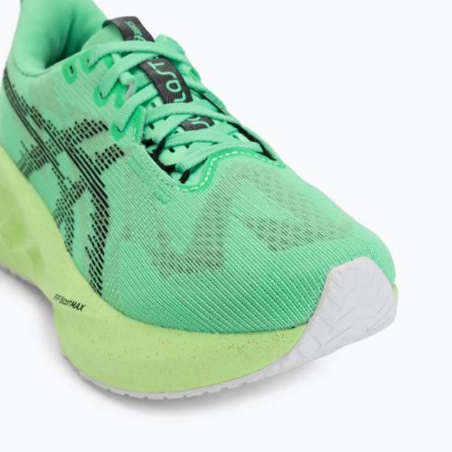 Кросівки для бігу жіночі ASICS Novablast 5 vital green/black