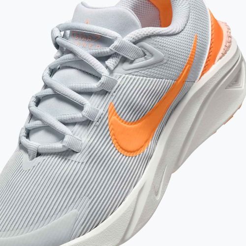 Кросівки для бігу дитячі Nike Star Runner 4 pure platinum/echo pink/peach cream