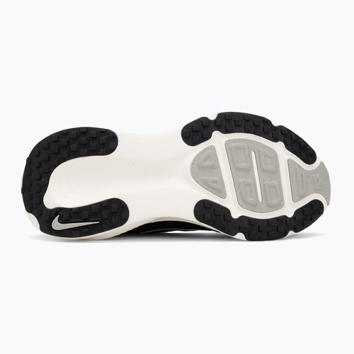 Кросівки для бігу жіночі Nike Vomero 18 black/coconut milk/summit white