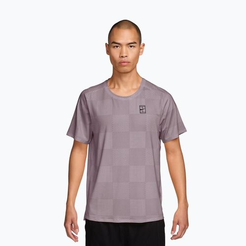Футболка тенісна чоловіча Nike Court Dri-Fit Advantage Print light violet ore/black