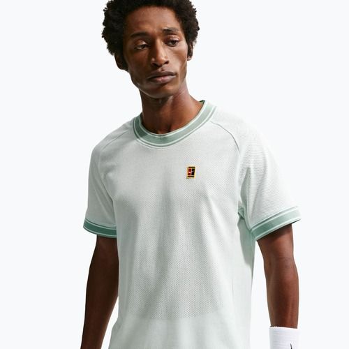 Футболка тенісна чоловіча Nike Court Heritage barely green