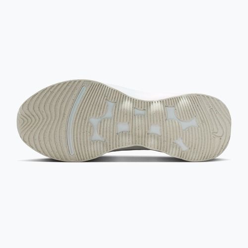 Взуття жіноче Nike Motiva 2 white/chalk/sail