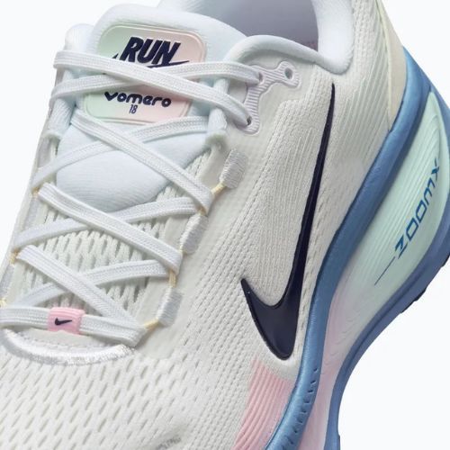 Кросівки для бігу жіночі Nike Vomero 18 white/work blue/midnight navy