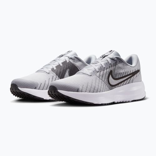 Кросівки для бігу чоловічі Nike Run Defy wolf grey/white/iron grey/black