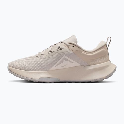 Кросівки для бігу жіночі Nike Juniper Trail 2 GORE-TEX cream Ii/light orewood brown