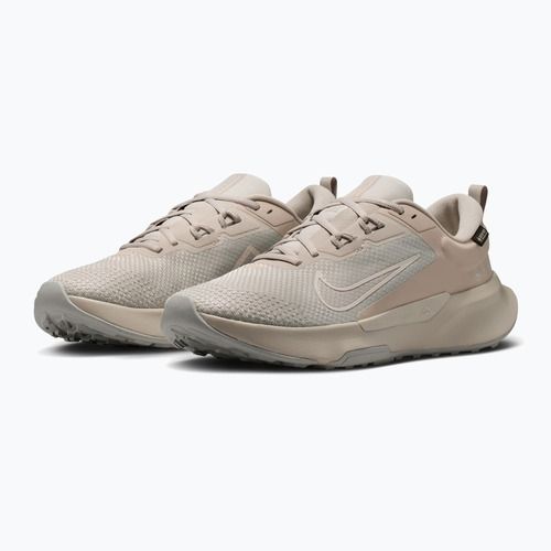 Кросівки для бігу чоловічі Nike Juniper Trail 2 GORE-TEX cream Ii/light orewood brown
