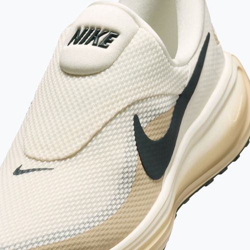 Кросівки для бігу чоловічі Nike Revolution 8 EasyOn pale ivory/sail/linen/black spruce