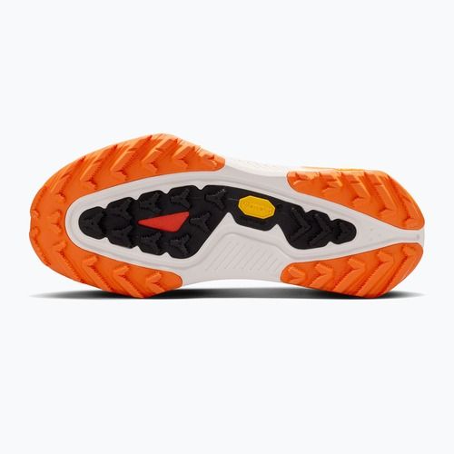 Жіночі бігові кросівки Nike ACG Zegama Trail summit white/phantom/safety orange/black