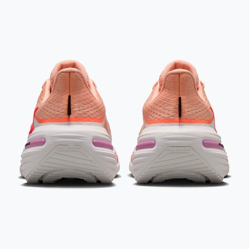 Кросівки для бігу жіночі Nike Winflo 12 arctic orange/summit white/flash crimson
