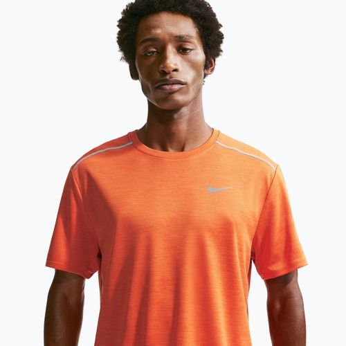 Футболка для бігу чоловіча Nike Miler Dri-Fit UV safety orange