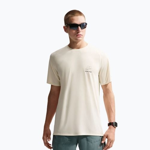 Футболка для бігу чоловіча Nike Stride Dri-Fit ADV coconut milk
