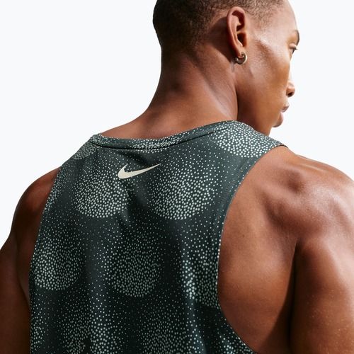 Футболка для бігу чоловіча Nike Stride Dri-Fit ADV black spruce