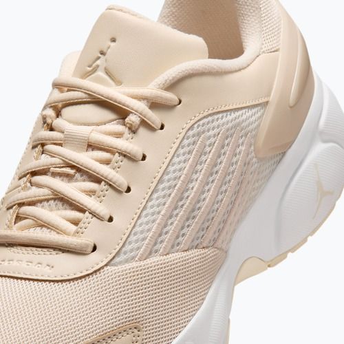 Жіноче взуття Jordan Trunner Flow legend light brown/white/pale ivory