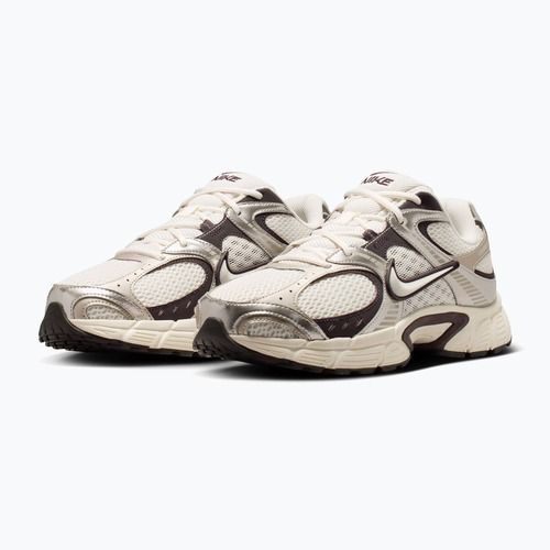 Взуття чоловіче Nike V5 RNR phantom/moon particle/phantom