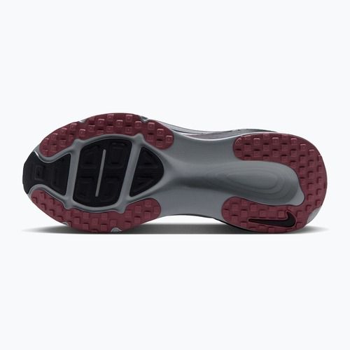 Кросівки для бігу жіночі Nike Vomero 18 vast grey/metallic silver/black