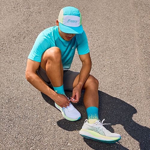 Кросівки для бігу чоловічі ASICS Gel-Kayano 33 white/stadium orange