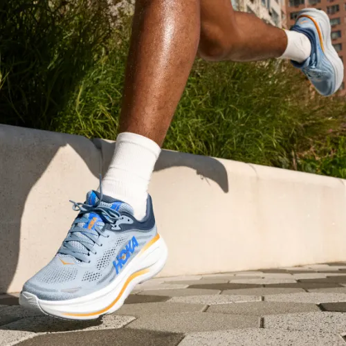 Кросівки для бігу жіночі HOKA Bondi 9 white/white