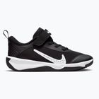 Взуття дитяче Nike Omni Multi-Court black/white