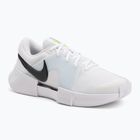 Кросівки тенісні чоловічі Nike Zoom GP Challenge 1 white / black / white