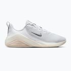 Жіноче тренувальне взуття Nike Bella 7 white/sail/pencil point/multi-color