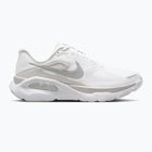 Кросівки для бігу жіночі Nike Structure Plus white/photon dust/metallic silver