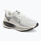 Кросівки для бігу жіночі Nike Vomero 18 summit white/sail/metallic silver