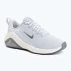 Кросівки для тренувань жіночі Nike Bella 7 football grey/sail/metallic cool grey