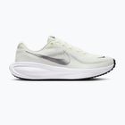 Кросівки для бігу жіночі Nike Revolution 8 sail/white/black/metallic silver