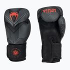Рукавиці боксерські Venum Phantom чорні 04700-100