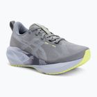 Кросівки для бігу жіночі ASICS Novablast 5 gravel/blue fade