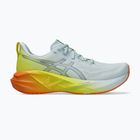 Кросівки для бігу чоловічі ASICS Novablast 5 sky/lemon spark