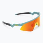 Окуляри сонцезахисні дитячі Oakley Resistor Sweep matte pacific/prizm ruby