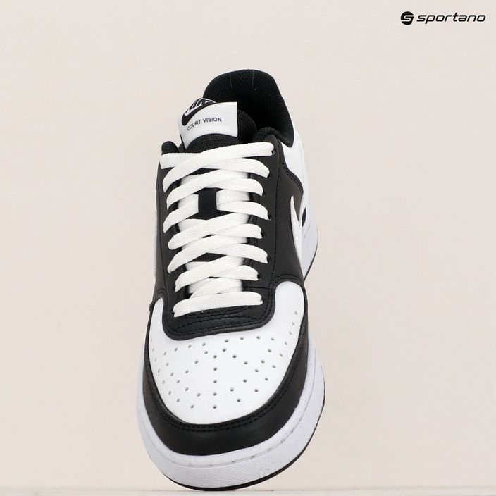 Кросівки жіночі Nike Court Vision Low Next Nature black/white 9