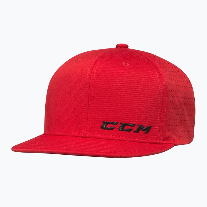 Бейсболка CCM Small Logo Flat Brim SR red 2