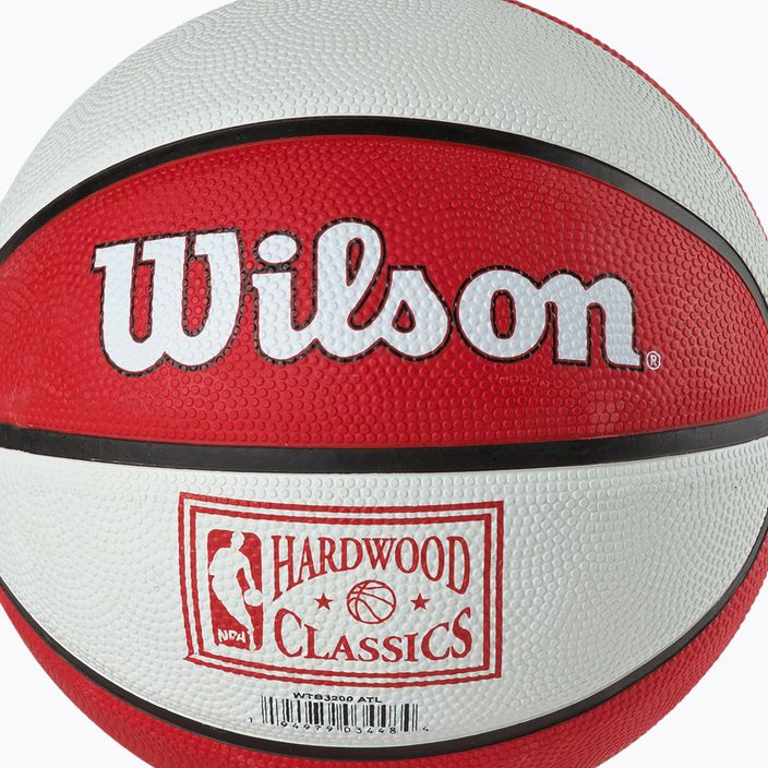 Міні м'яч баскетбольний  Wilson NBA Team Retro Mini Atlanta Hawks WTB3200XBATL розмір 3 3