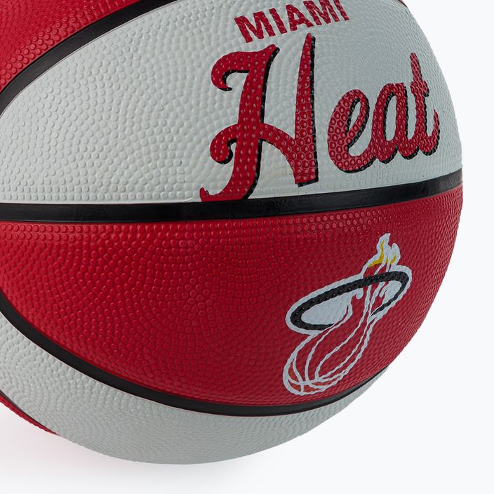 Міні м'яч баскетбольний  Wilson NBA Team Retro Mini Miami Heat WTB3200XBMIA розмір 3 3