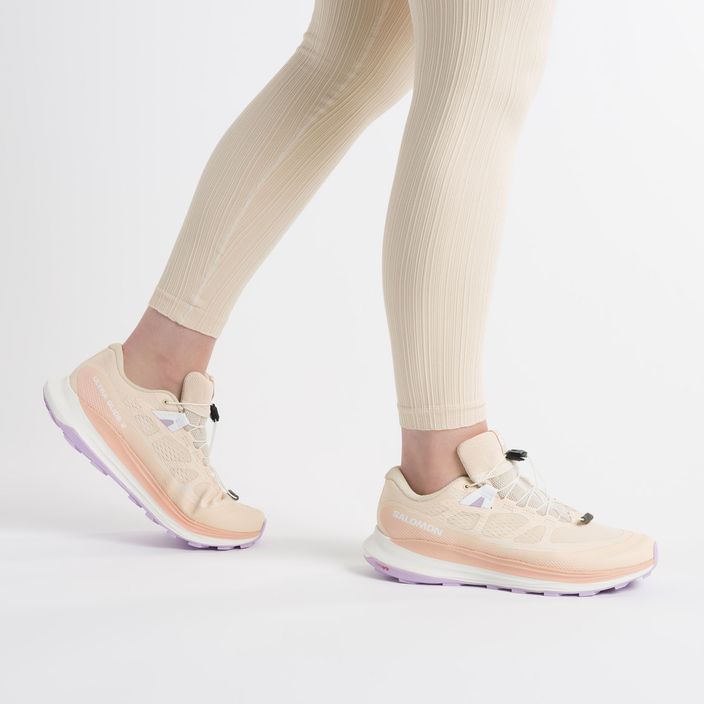 Кросівки для бігу жіночі Salomon Ultra Glide 2 світло-помаранчеві L47125100 2