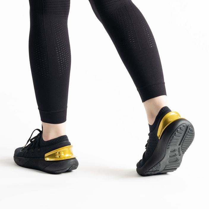 Кросівки для бігу жіночі Under Armour HOVR Phantom 3 Mtlc чорні 3025521 3