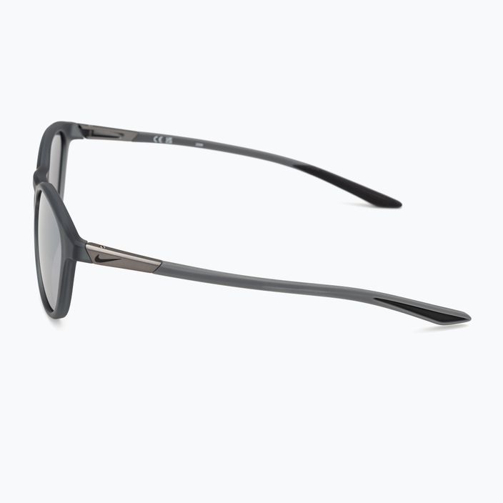 Сонцезахисні окуляри Nike Evolution матові темно-сірі/сріблясті зі спалахом 4