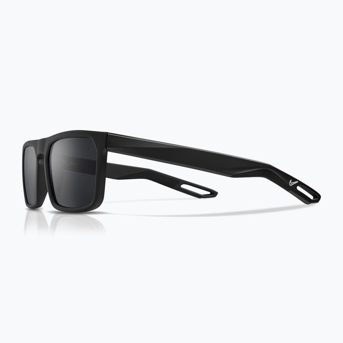 Сонцезахисні окуляри Nike NV03 матові чорні / темно-сірі